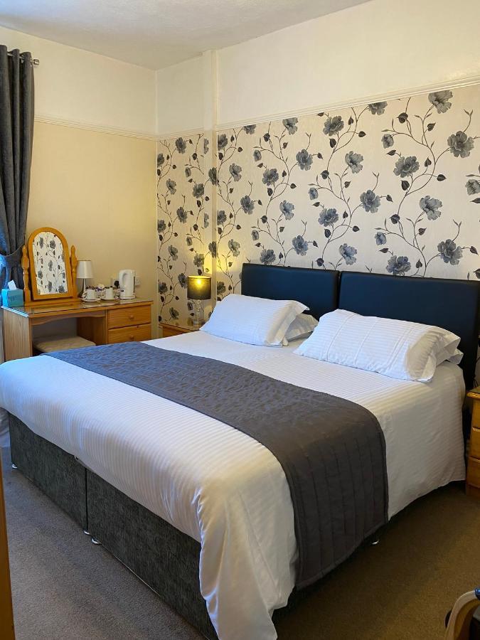 Paignton Court Bed & Breakfast Exterior foto